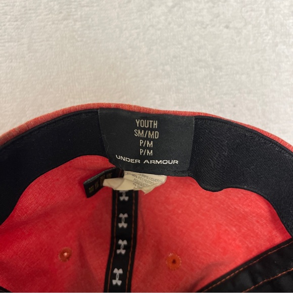 Under Armour Hat Cap Baseball Fitted - Picture 5 of 6